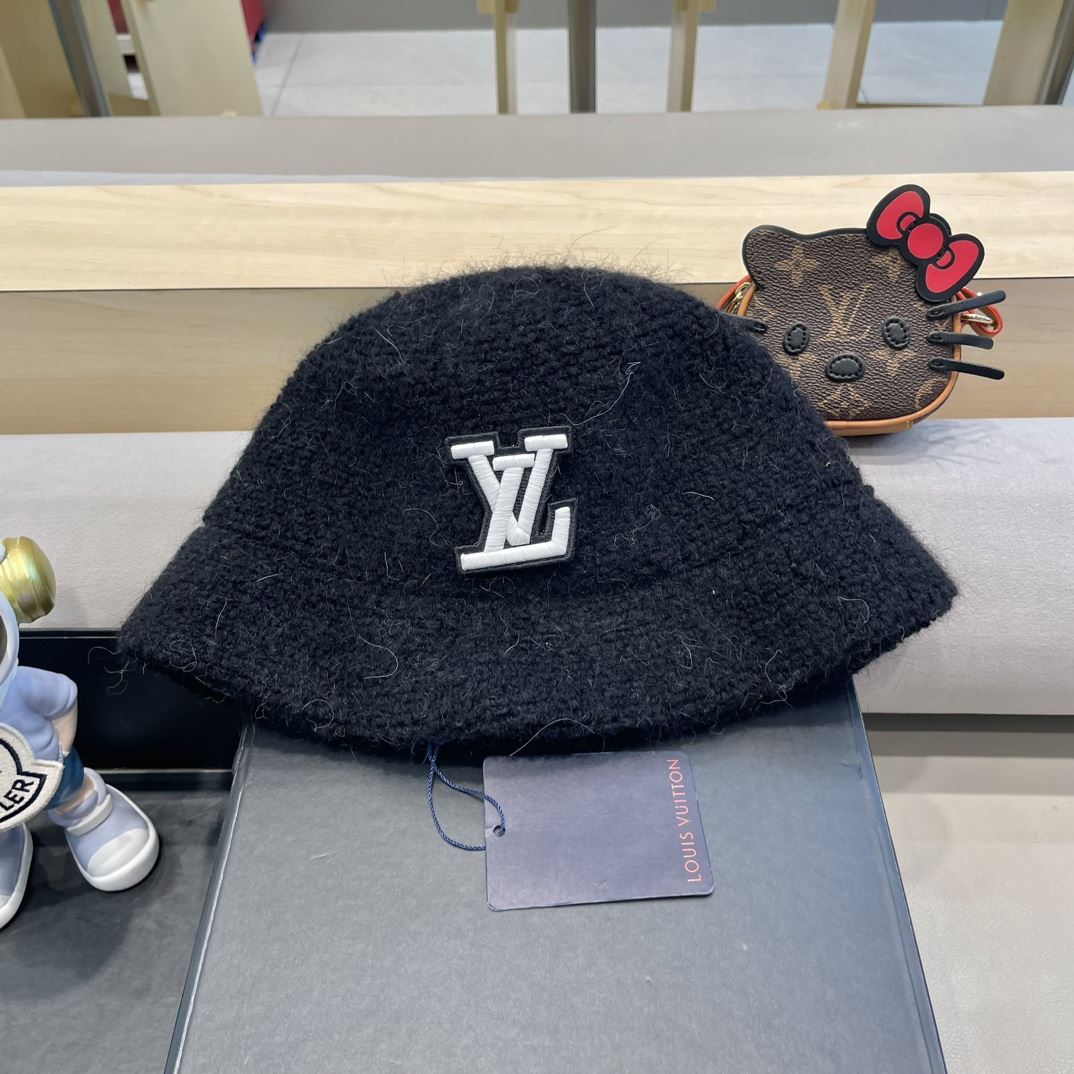 Louis Vuitton Caps